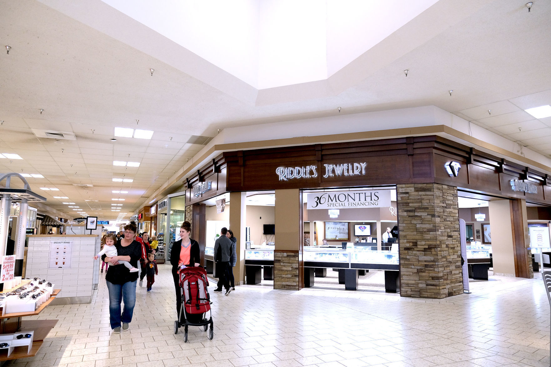 Southern Hills Mall celebrates 40 years